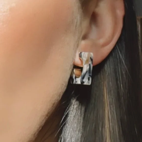 Diana Hoops - Tortoise - Picture 4 of 4